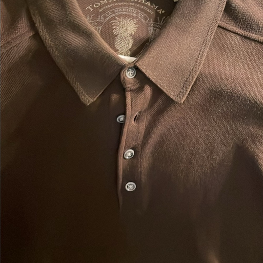 Men’s Long sleeve TOmmy Bahama Shirt.